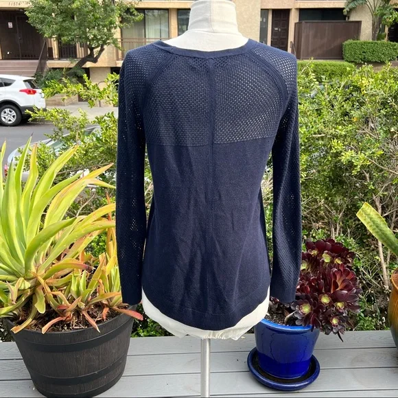 RAG & BONE NEW YORK Laser Cut Lightweight Sweater Women’s Size XS - Picture 5 of 7